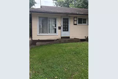 10612 Spring Garden Drive, Saint Louis, MO 63137 - Photo 1