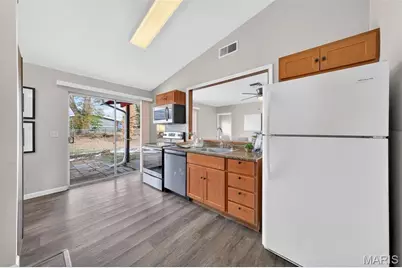 3135 Durwood Drive, Florissant, MO 63033 - Photo 11