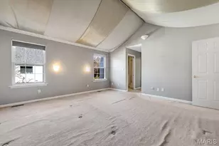 1605 Fahrpark Ct, Saint Louis, MO 63146 - Photo 23