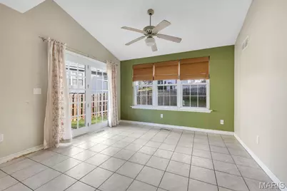1605 Fahrpark Court, Saint Louis, MO 63146 - Photo 17