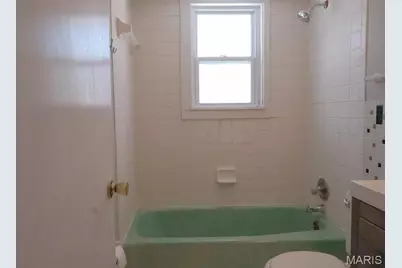 835 Cole Boulevard, Saint Charles, MO 63301 - Photo 9
