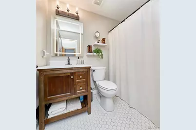 100 Robin Hood Drive, Troy, MO 63379 - Photo 9