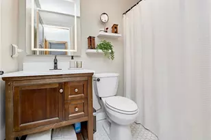 100 Robin Hood Dr, Troy, MO 63379 - Photo 9