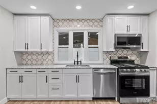 2956 Chevron Dr, Saint Louis, MO 63125 - Photo 21