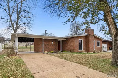 2956 Chevron Drive, Saint Louis, MO 63125 - Photo 3