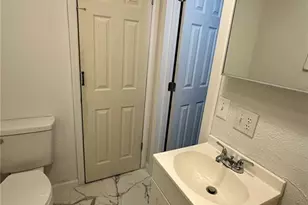 318 Kendall St, Sikeston, MO 63801 - Photo 11