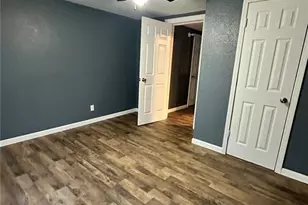 318 Kendall St, Sikeston, MO 63801 - Photo 9