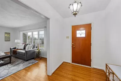 8621 S Laclede Station Road, Unincorporated, MO 63123 - Photo 9