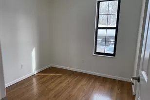 2205 Sequoia Park Ct, Maryland Heights, MO 63043 - Photo 9