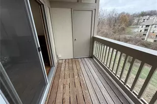 2205 Sequoia Park Ct, Maryland Heights, MO 63043 - Photo 15