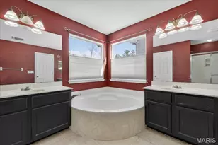 917 Emerald Oaks Ct, Eureka, MO 63025 - Photo 27