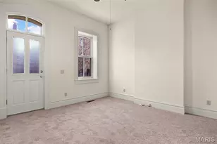 2211 Menard St, Saint Louis, MO 63104 - Photo 3