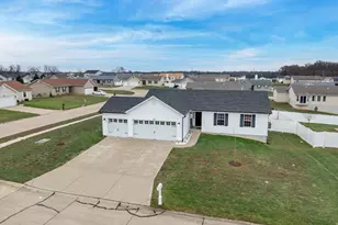 400 Falcons Prey, Wright City, MO 63390 - Photo 35