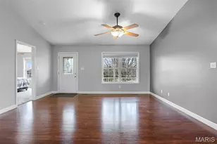 404 Roberta St, New Haven, MO 63068 - Photo 5