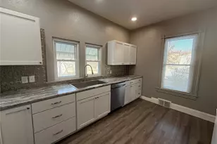 503 N Hawkins Ave, Hannibal, MO 63401 - Photo 11