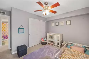 425 S Geyer Rd, Kirkwood, MO 63122 - Photo 15