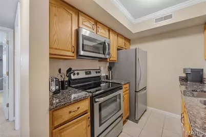 425 S Geyer Road #G, Kirkwood, MO 63122 - Photo 3