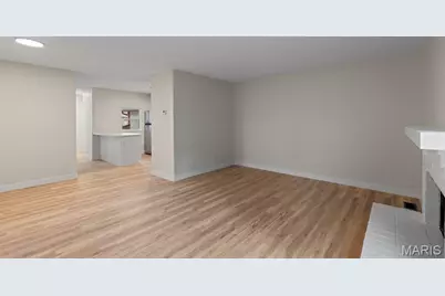 2041 Silent Spring Drive, Maryland Heights, MO 63043 - Photo 13