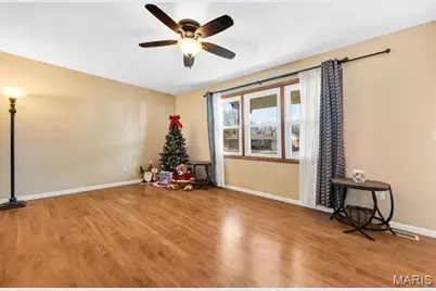 707 Kent Drive, Wentzville, MO 63385 - Photo 13