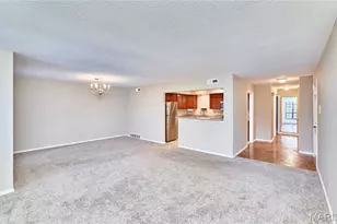 927 Claytonbrook Dr, Ballwin, MO 63011 - Photo 27