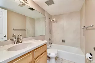 927 Claytonbrook Dr, Ballwin, MO 63011 - Photo 19