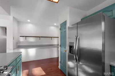 7312 Melbourne 1/2 Avenue, Shrewsbury, MO 63119 - Photo 11