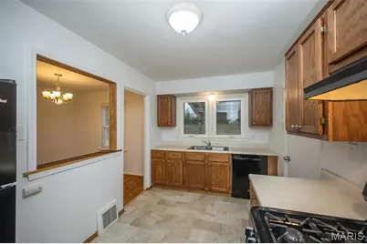 1666 Crabapple Lane, Saint Louis, MO 63119 - Photo 9