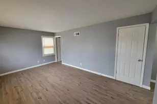 5636 Sapphire Ave, Saint Louis, MO 63136 - Photo 3