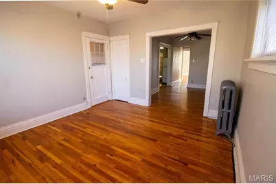 2852 Shenandoah Avenue #2W, Saint Louis, MO 63104 - Photo 3