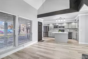 1042 Humber Cir, Saint Louis, MO 63129 - Photo 31