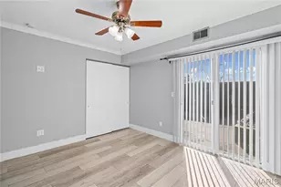 1042 Humber Cir, Saint Louis, MO 63129 - Photo 13