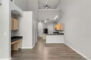 200 S Kirkwood Rd, Kirkwood, MO 63122 - Photo 11