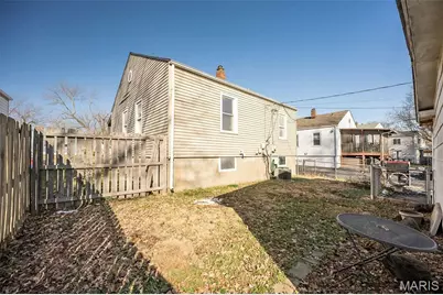 10212 Saint Arthur Lane, Saint Ann, MO 63074 - Photo 11