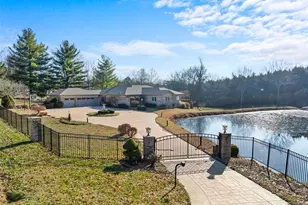 6414 Country Club Rd, Washington, MO 63090 - Photo 1