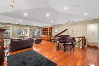 6414 Country Club Road, Washington, MO 63090 - Photo 9