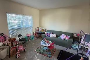 32 Wolverton Ct, Saint Charles, MO 63301 - Photo 5