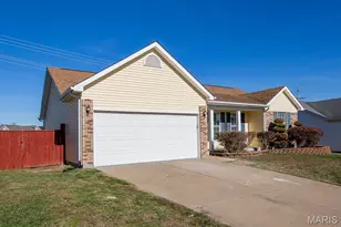 1459 Cochise Dr, O'Fallon, MO 63366 - Photo 3