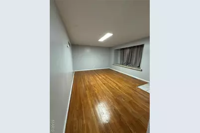 660 Crabapple Lane, Florissant, MO 63031 - Photo 9