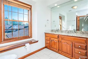 5137 Carriage Trace Dr, Saint Louis, MO 63128 - Photo 27