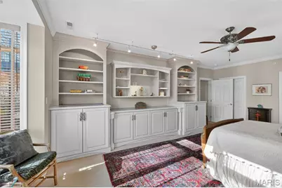 7320 Forsyth Boulevard #204, University City, MO 63105 - Photo 17