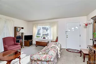 917 Hawthorn Ave, Saint Charles, MO 63301 - Photo 5