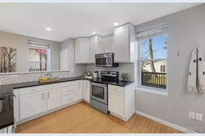 3181 Portis Avenue, Saint Louis, MO 63116 - Photo 11