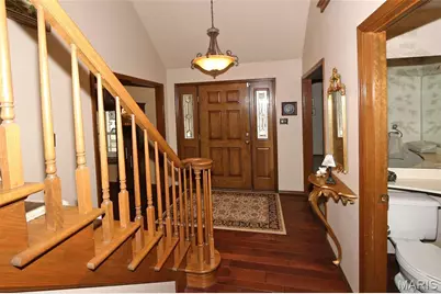 928 Oak Terrace Court, Fenton, MO 63026 - Photo 3