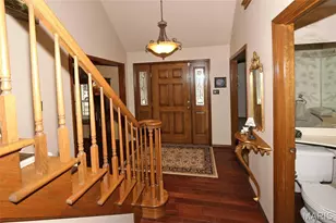 928 Oak Terrace Ct, Fenton, MO 63026 - Photo 3