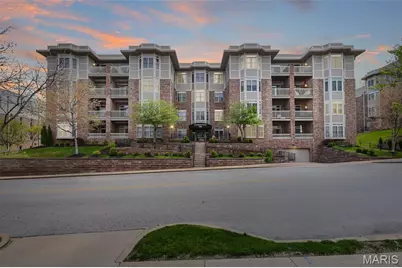 520 North and South Road #105, Saint Louis, MO 63130 - Photo 1
