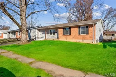 435 Lemondale Lane, Florissant, MO 63031 - Photo 3