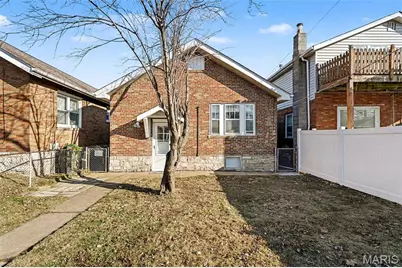 3808 Burgen Avenue, Saint Louis, MO 63116 - Photo 15