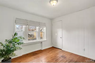 3808 Burgen Avenue, Saint Louis, MO 63116 - Photo 5