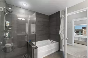 4909 Laclede Ave, Saint Louis, MO 63108 - Photo 17