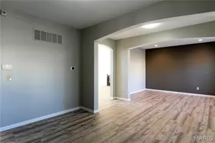 4164 Stonecroft Dr, Saint Charles, MO 63304 - Photo 11